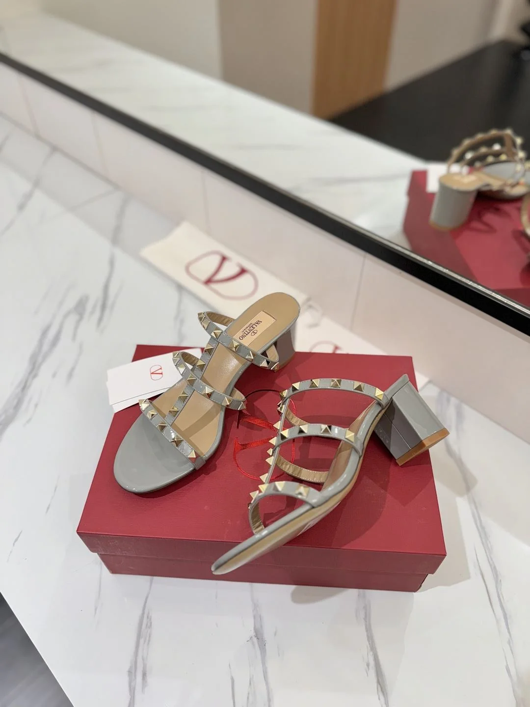 Soft Valentino Slippers 35879