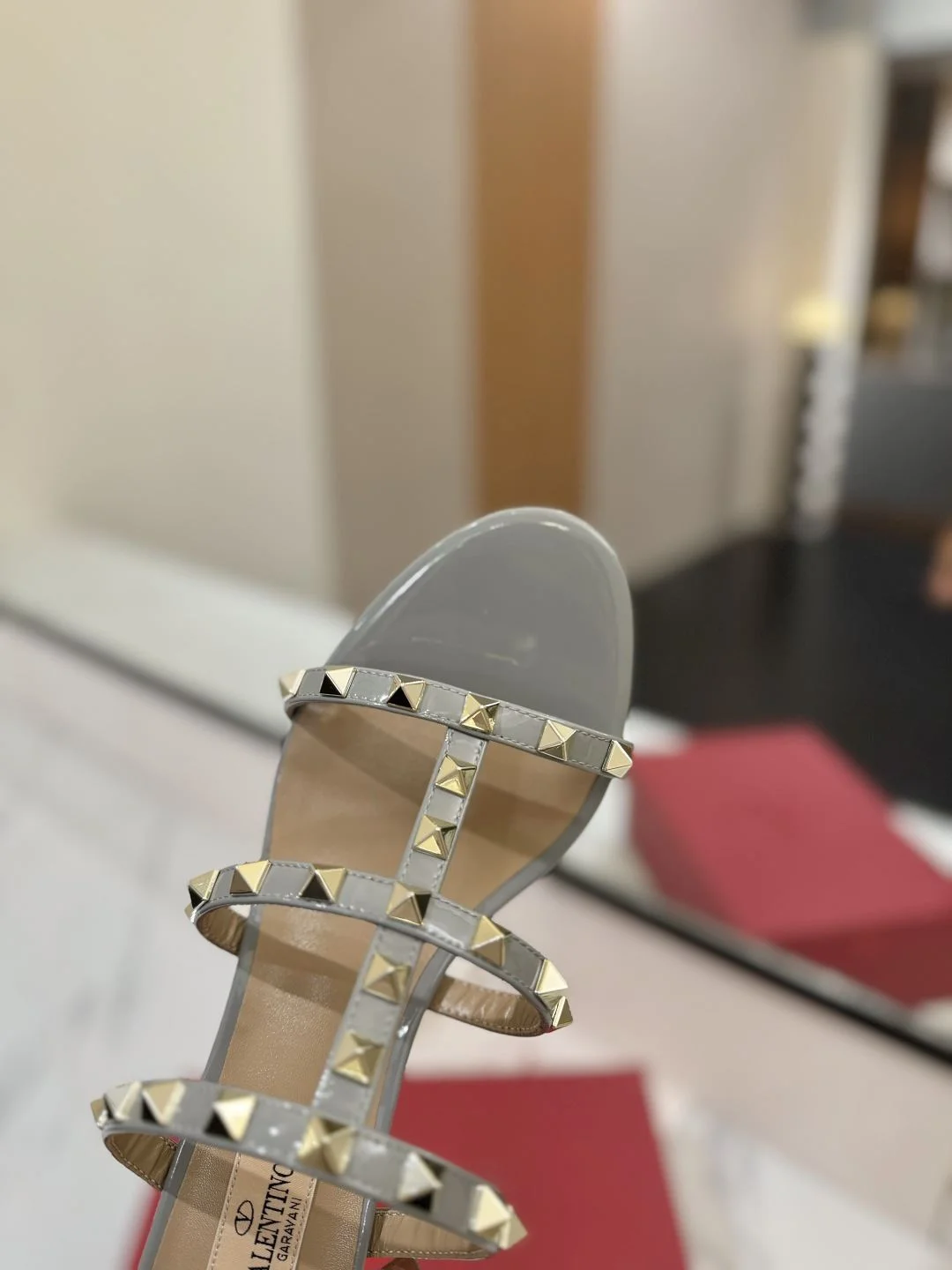 Soft Valentino Slippers 35879