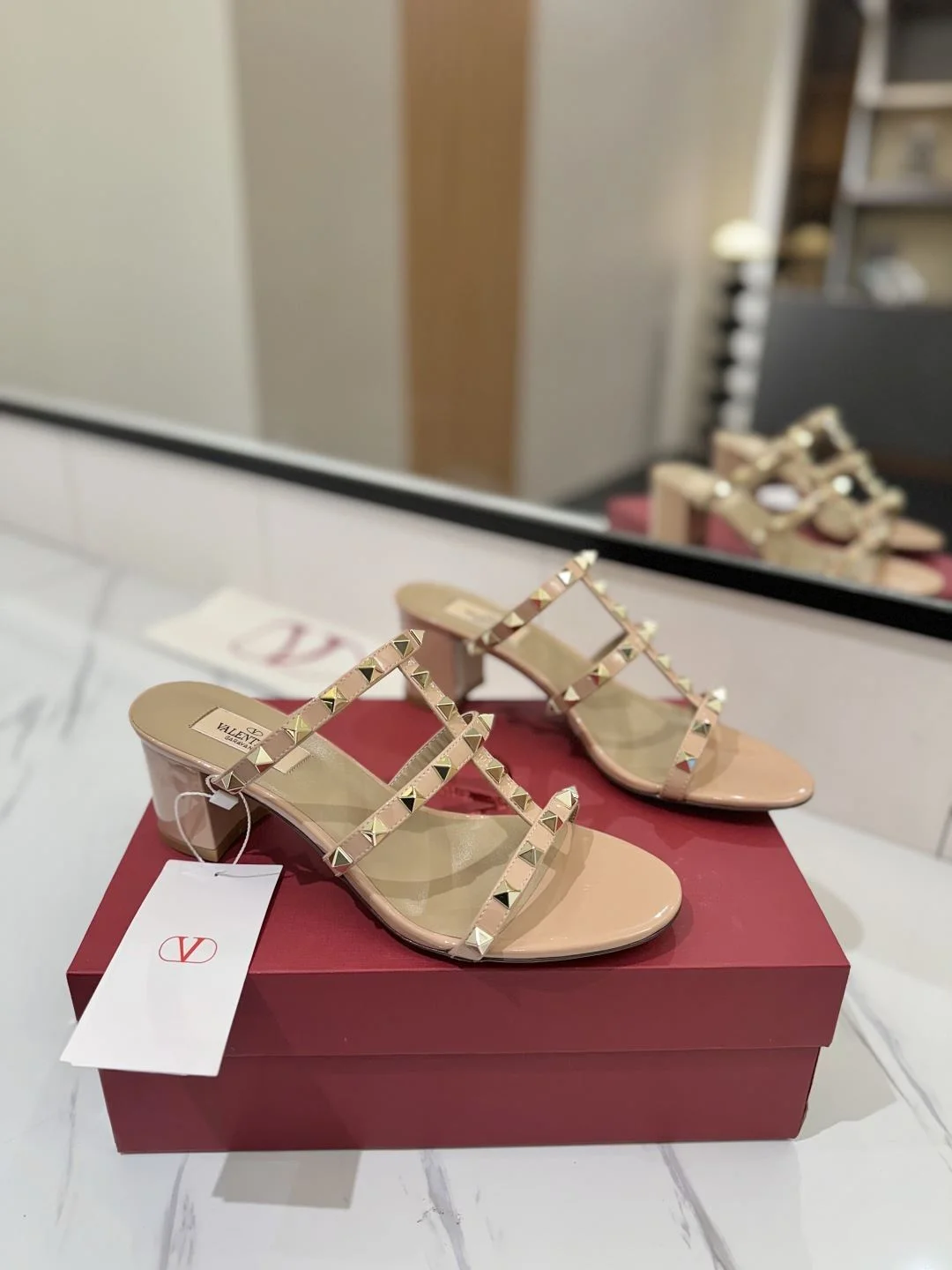 Neat Valentino Slippers 35870