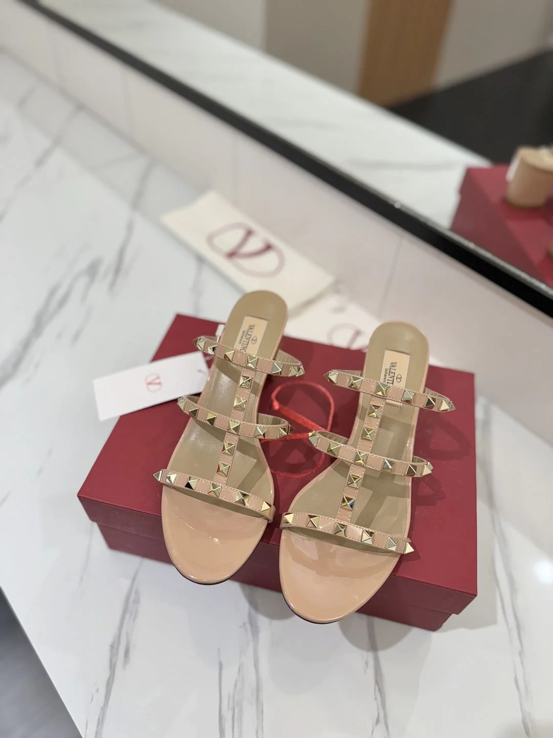 Neat Valentino Slippers 35870