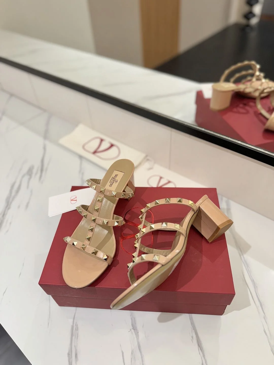 Neat Valentino Slippers 35870