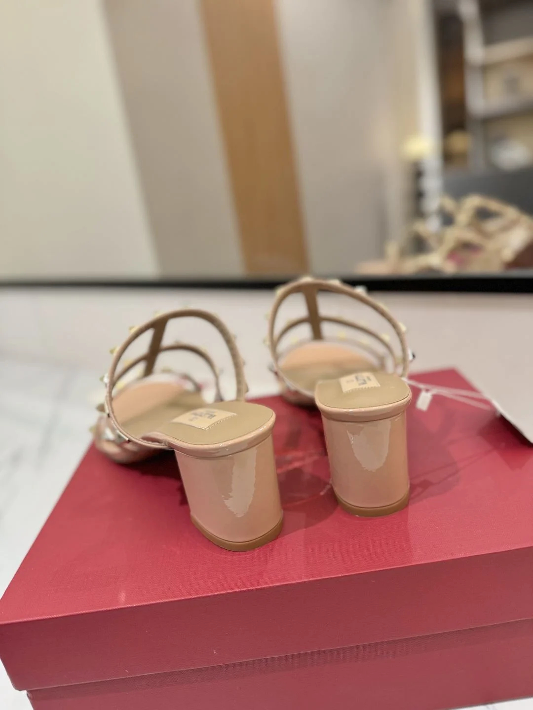 Neat Valentino Slippers 35870