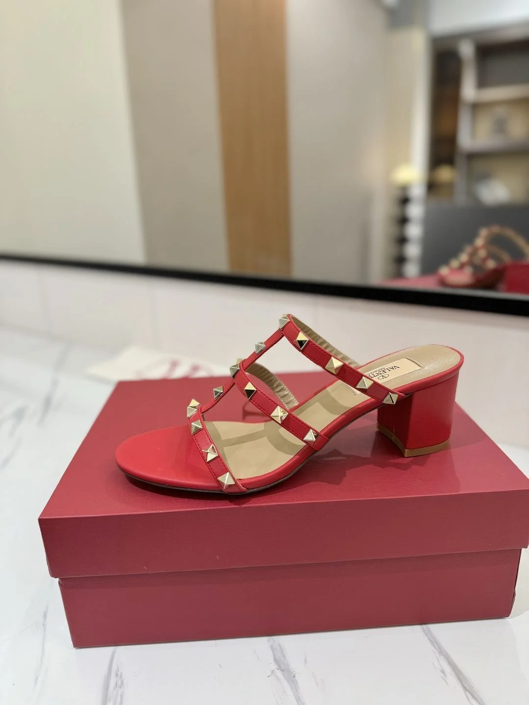 Valentino Slippers Effortless 35873