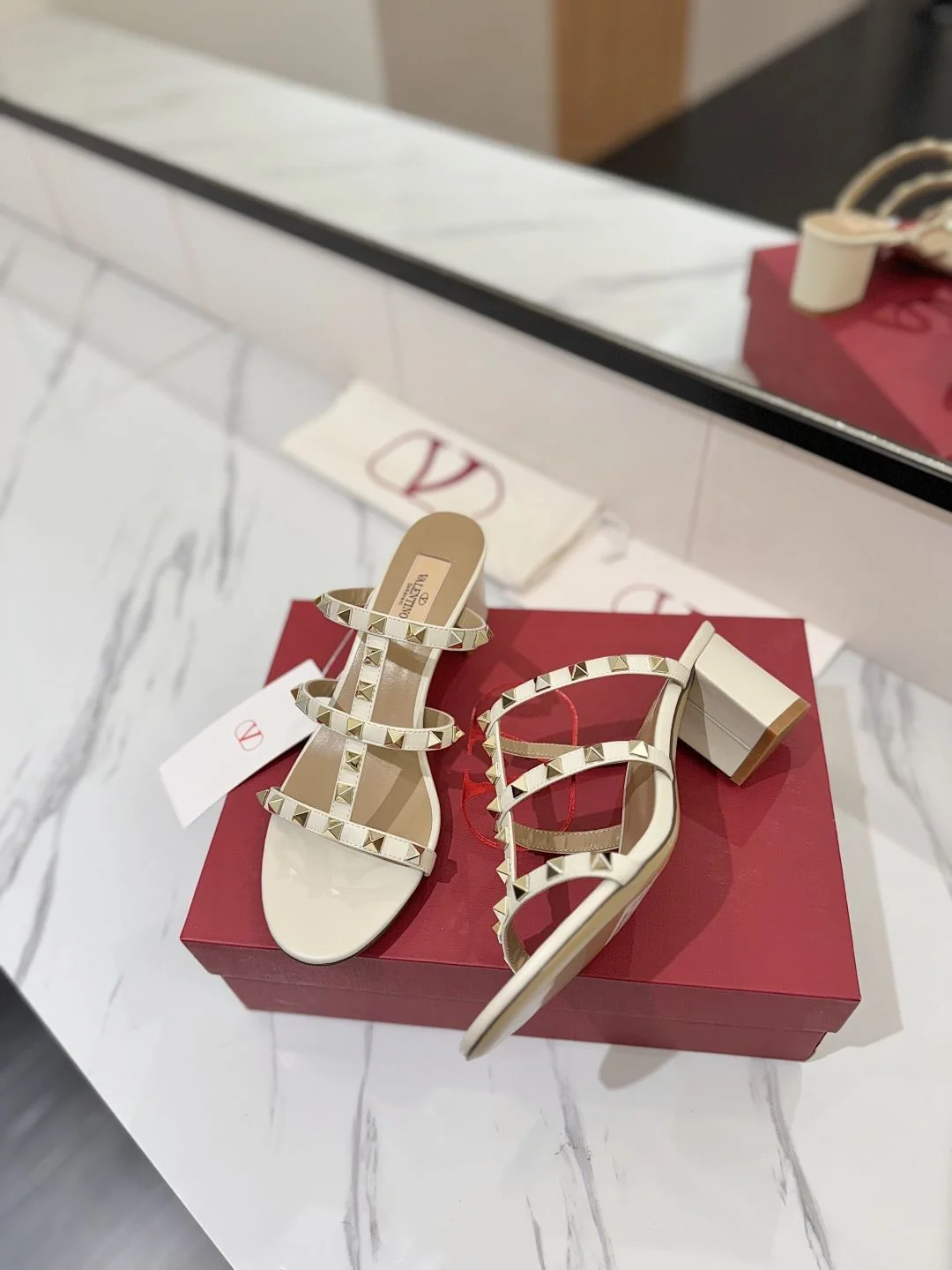 Valentino Slippers Affordable 35859