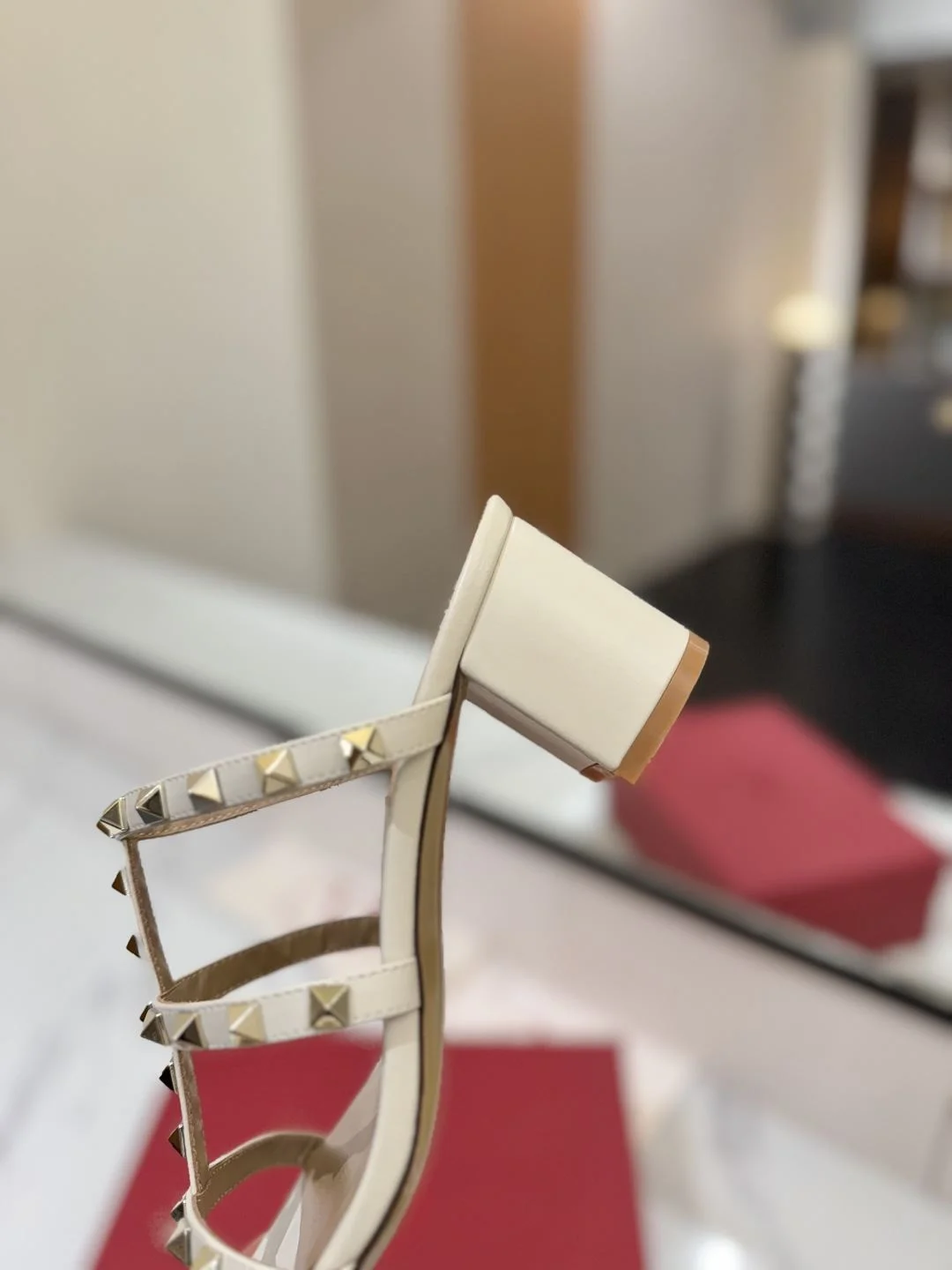 Valentino Slippers Affordable 35859