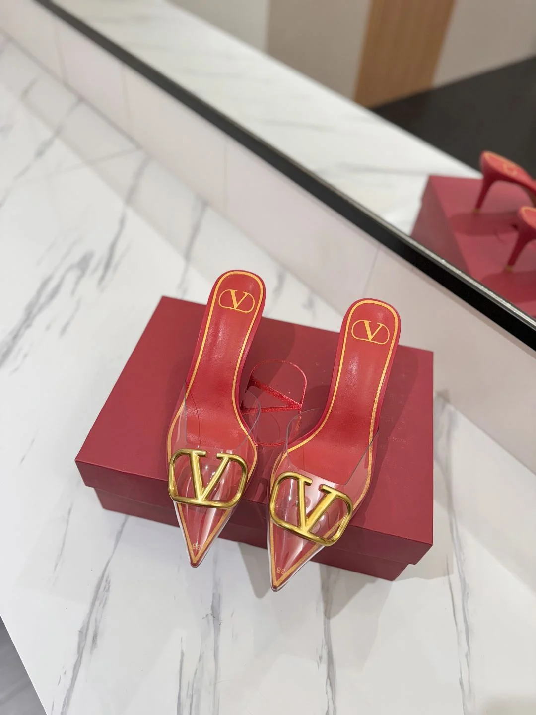 RelaxedFit Valentino Slippers 35864