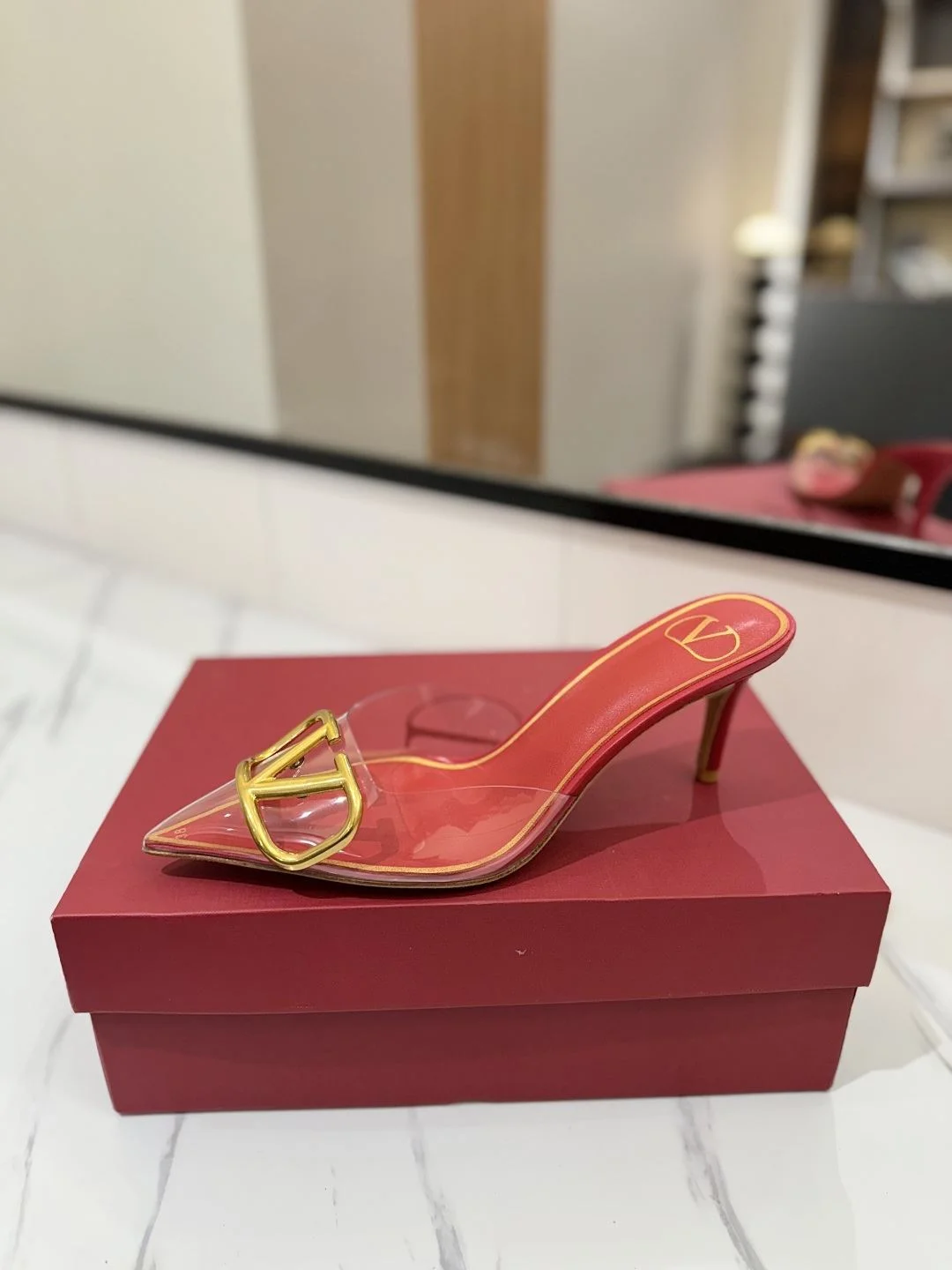 RelaxedFit Valentino Slippers 35864