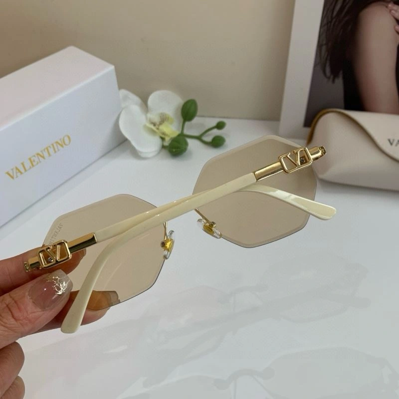 Valentino Sunglasses TechFriendly 282428