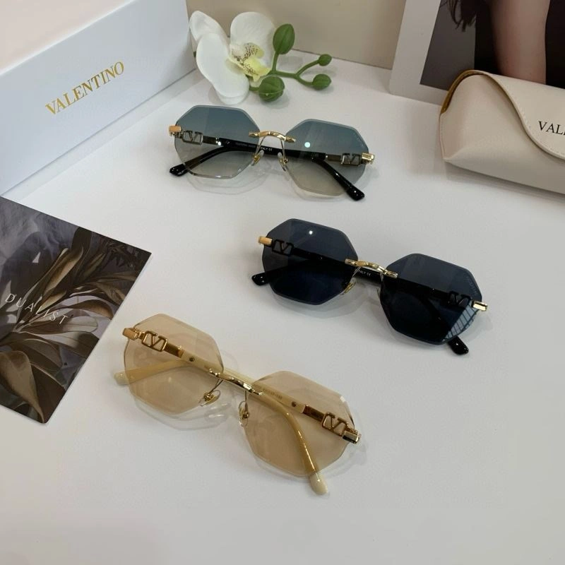 Valentino Sunglasses TechFriendly 282428