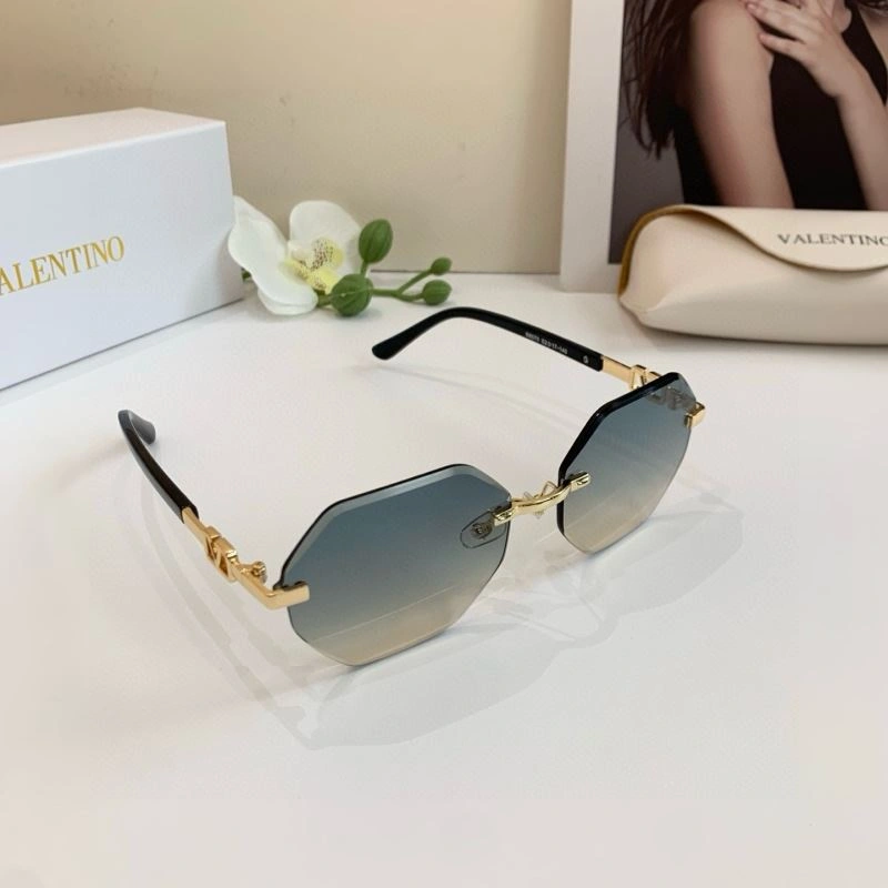 Upgraded Valentino Sunglasses 282426