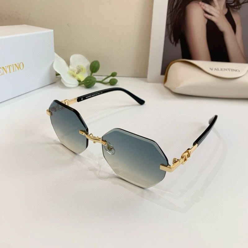 Upgraded Valentino Sunglasses 282426