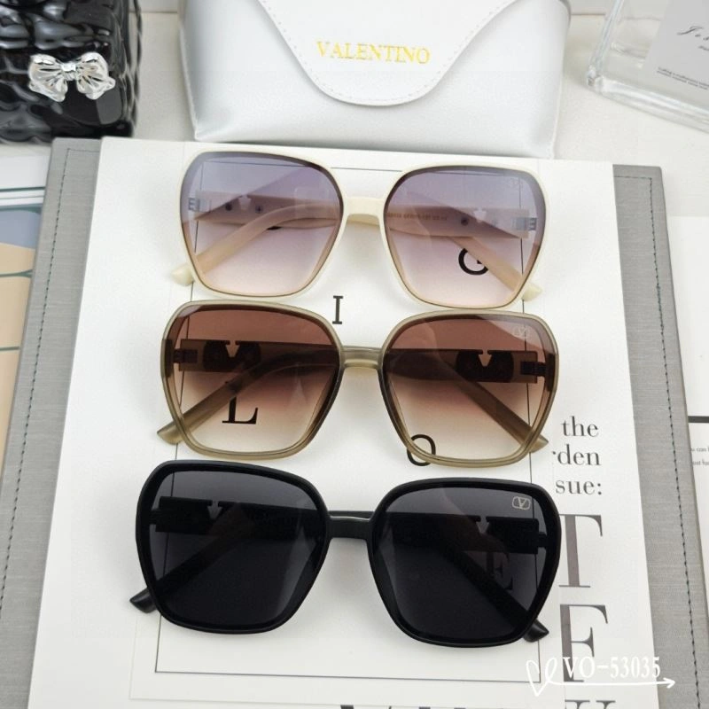 Valentino Sunglasses Comfortable 282421