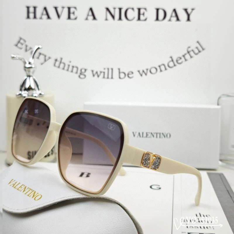 Valentino Sunglasses Comfortable 282421