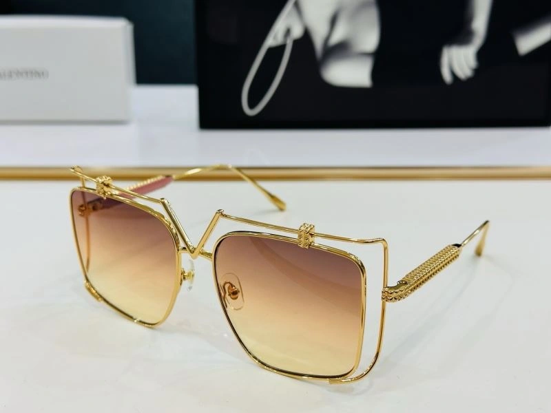 Youthful Valentino Sunglasses 282431