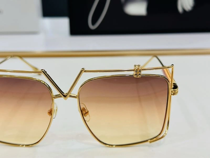 Youthful Valentino Sunglasses 282431
