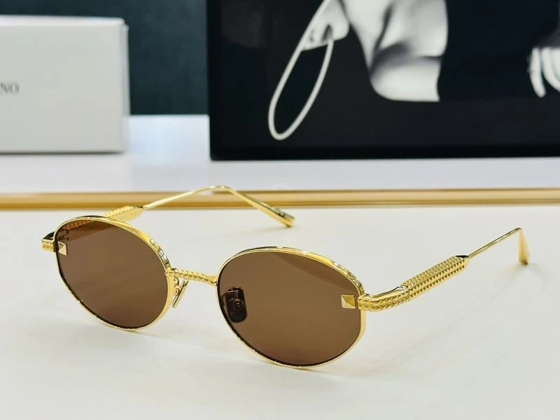 Valentino Sunglasses Reliable 282429