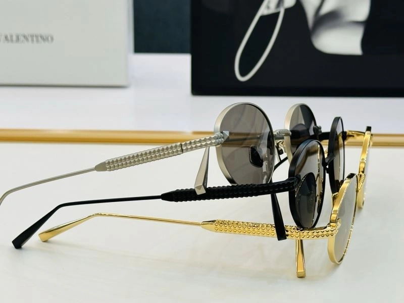 Valentino Sunglasses Reliable 282429