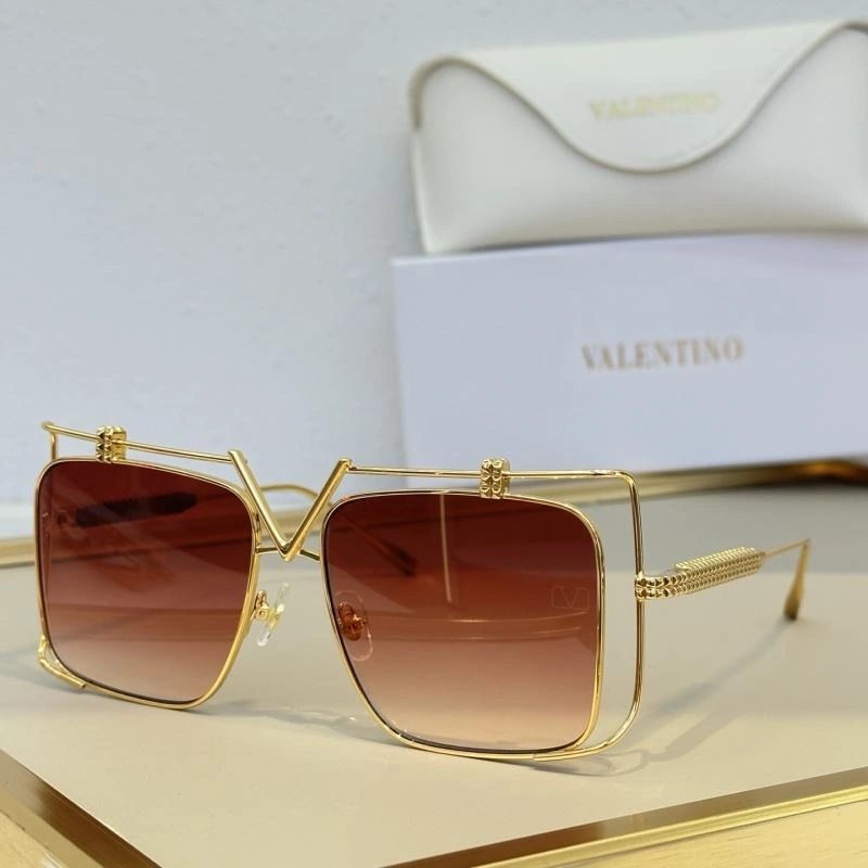 Valentino Sunglasses Neat 282449