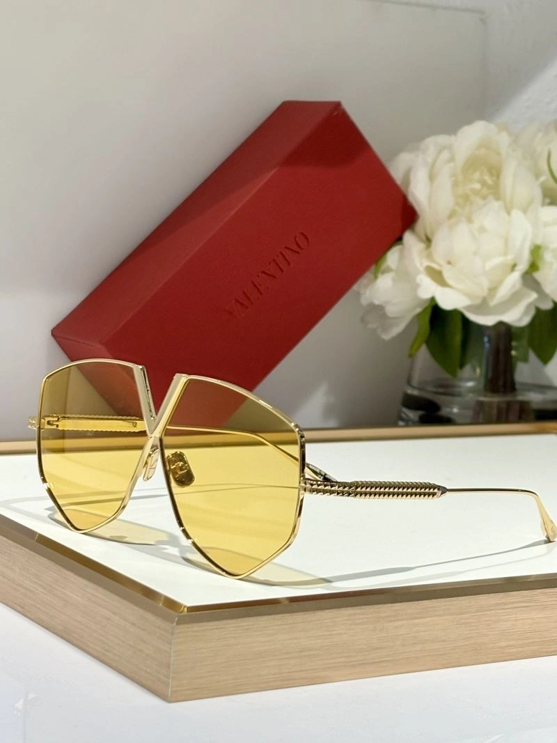 Affordable Valentino Sunglasses 282450