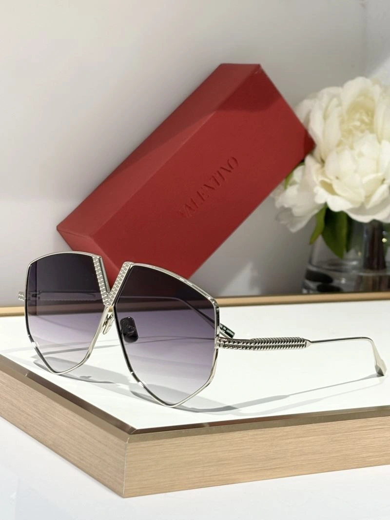 Affordable Valentino Sunglasses 282450