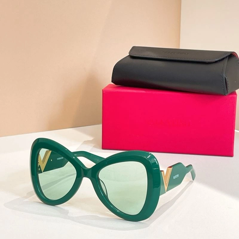 OdorResistant Valentino Sunglasses 282459