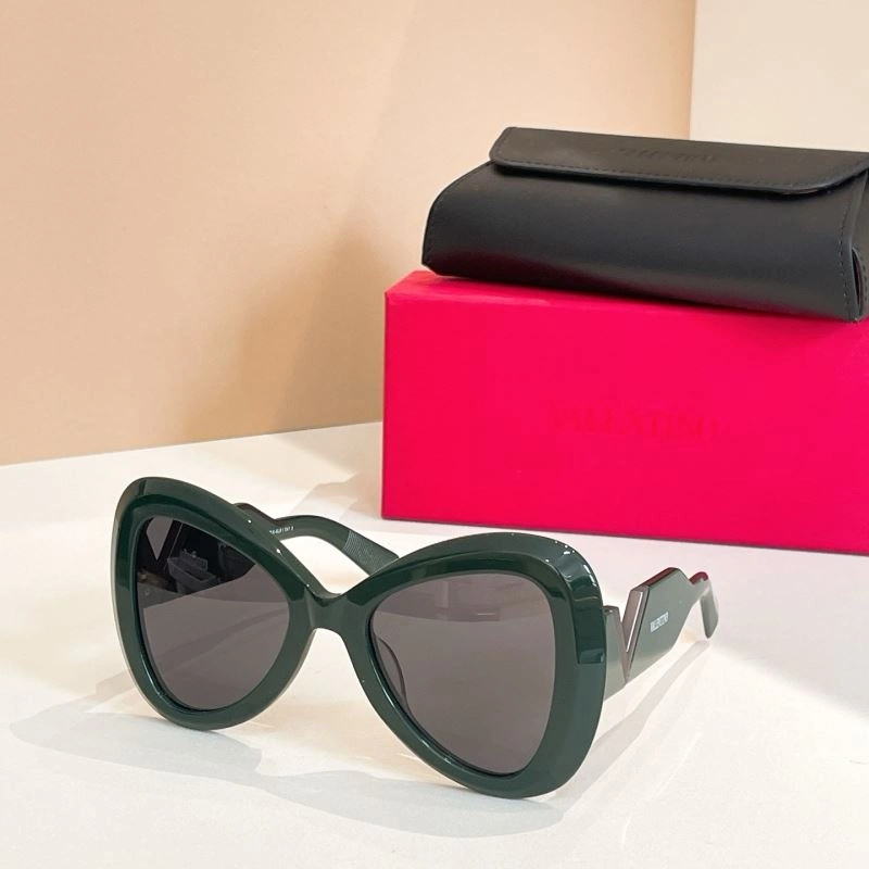 OdorResistant Valentino Sunglasses 282459