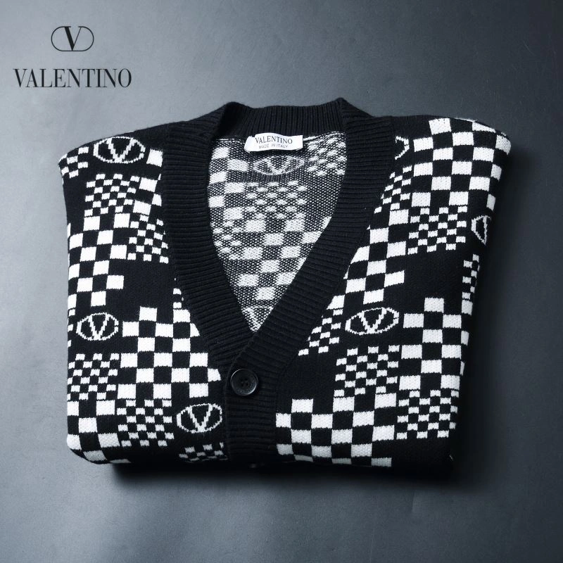 ModernLook Valentino Sweaters 174979