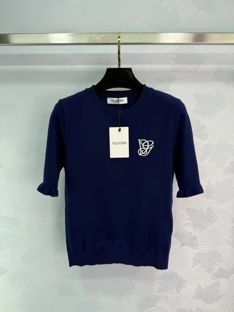 Vibrant Valentino Sweaters 174455