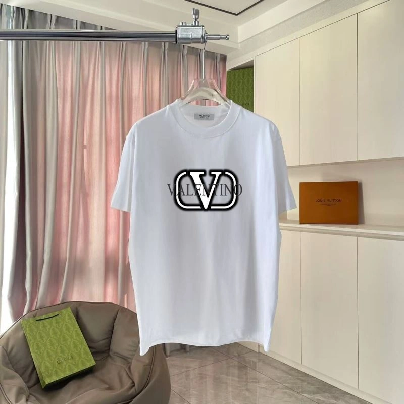 Elegant Valentino T-Shirts 174657