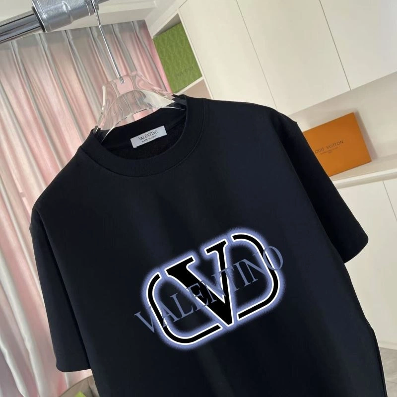 Elegant Valentino T-Shirts 174657