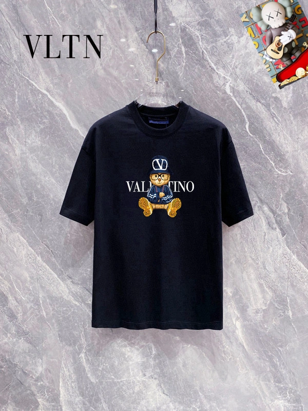 Cozy Valentino T-Shirts 174644