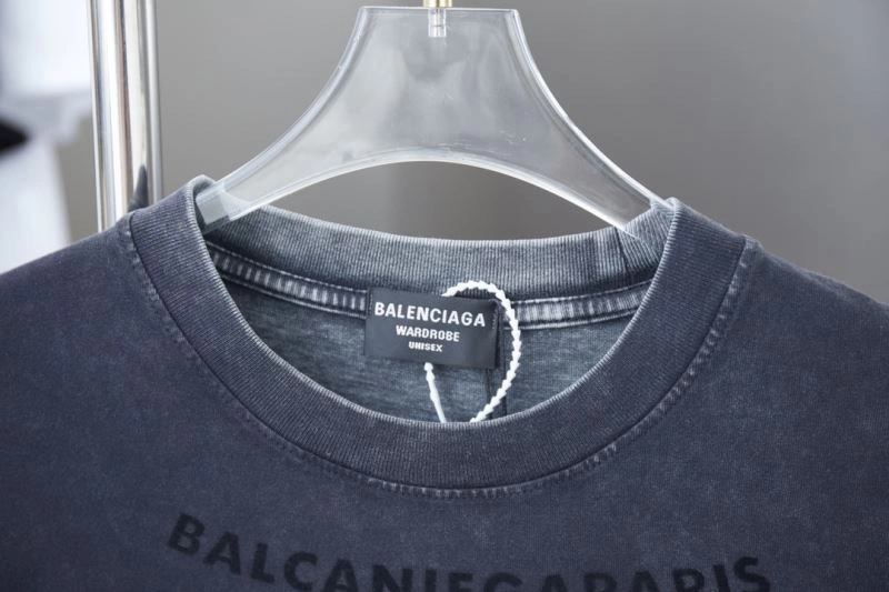 Sustainable Valentino T-Shirts 174948