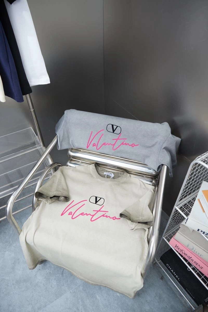 Valentino T-Shirts Vibrant 174993
