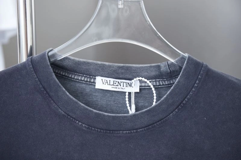 AllSeason Valentino T-Shirts 174940