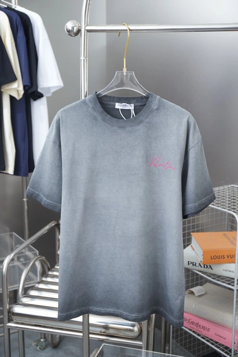 NewStyle Valentino T-Shirts 174937