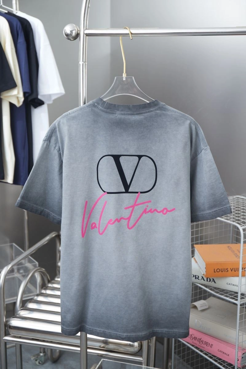 NewStyle Valentino T-Shirts 174937