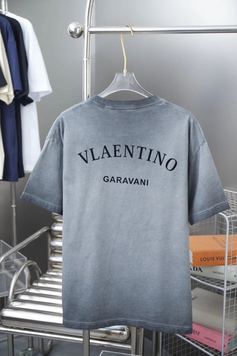 Upgraded Valentino T-Shirts 174972