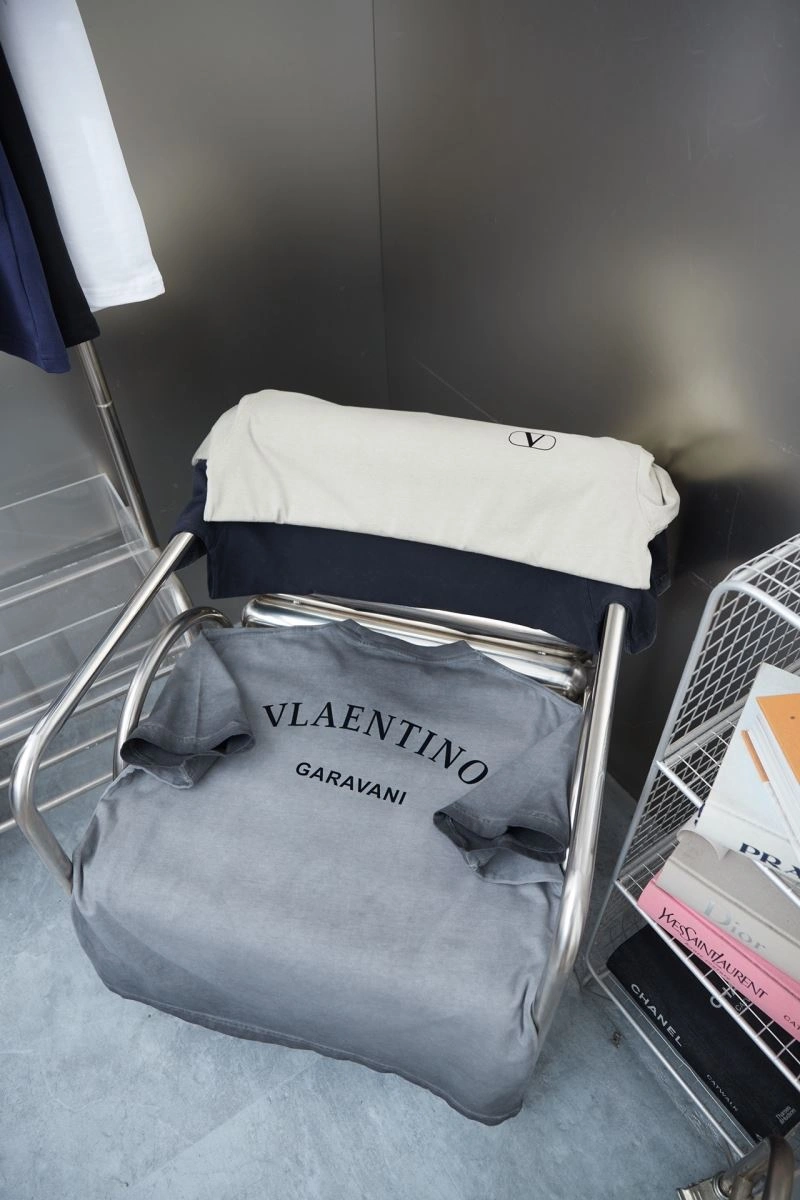 Upgraded Valentino T-Shirts 174972