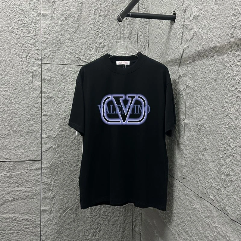 Supportive Valentino T-Shirts 174933