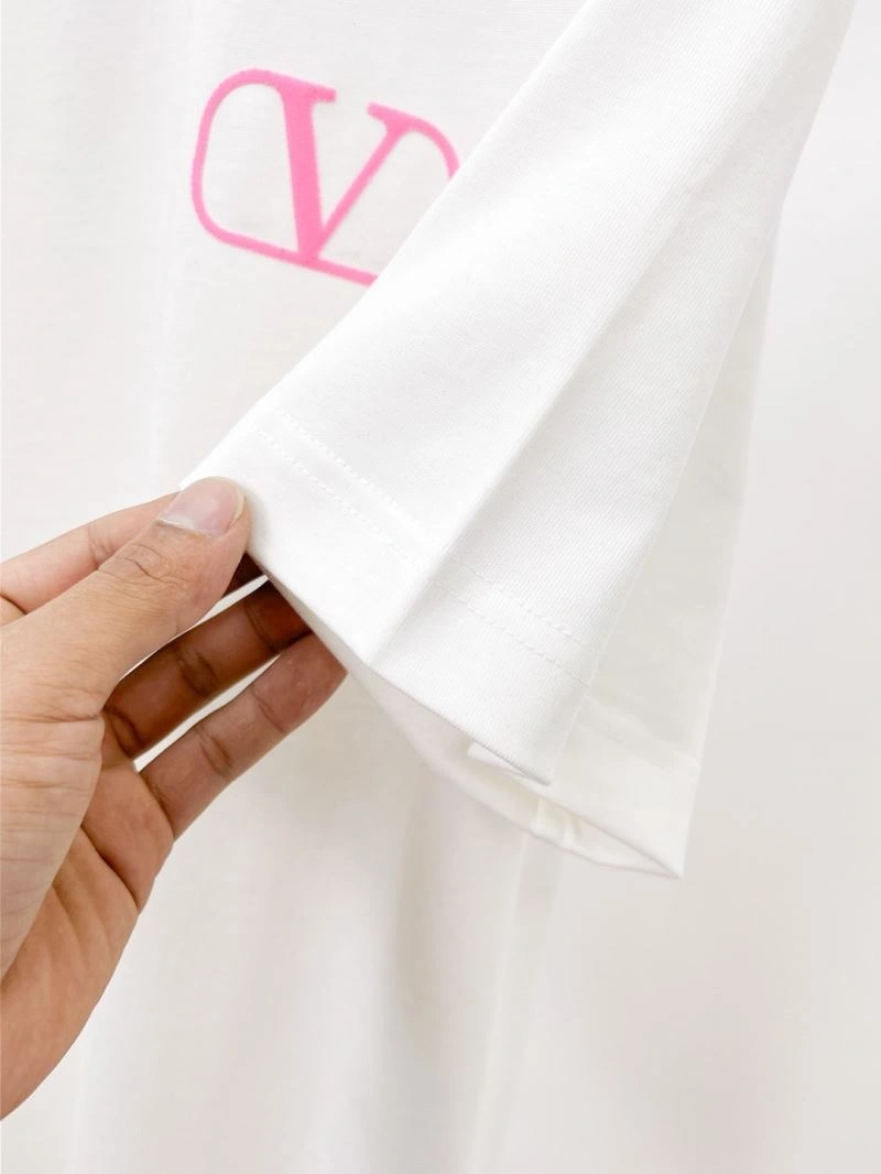 Valentino T-Shirts Unisex 174886