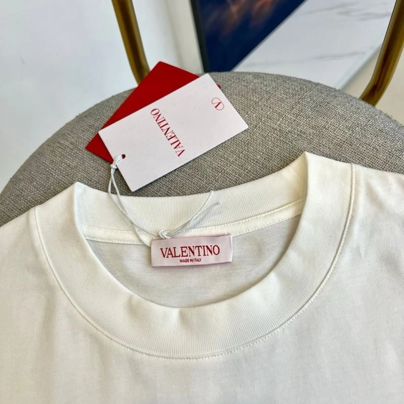 Valentino T-Shirts TimelessDesign 174873