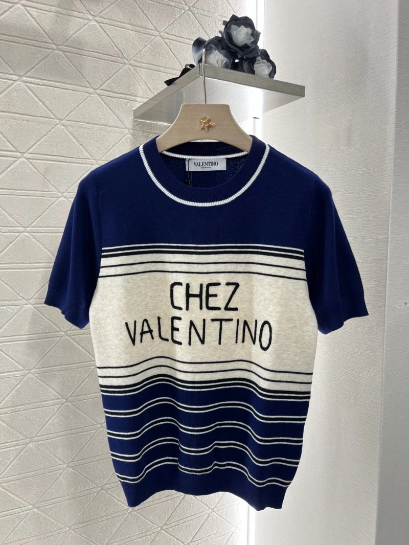Reliable Valentino T-Shirts 174251