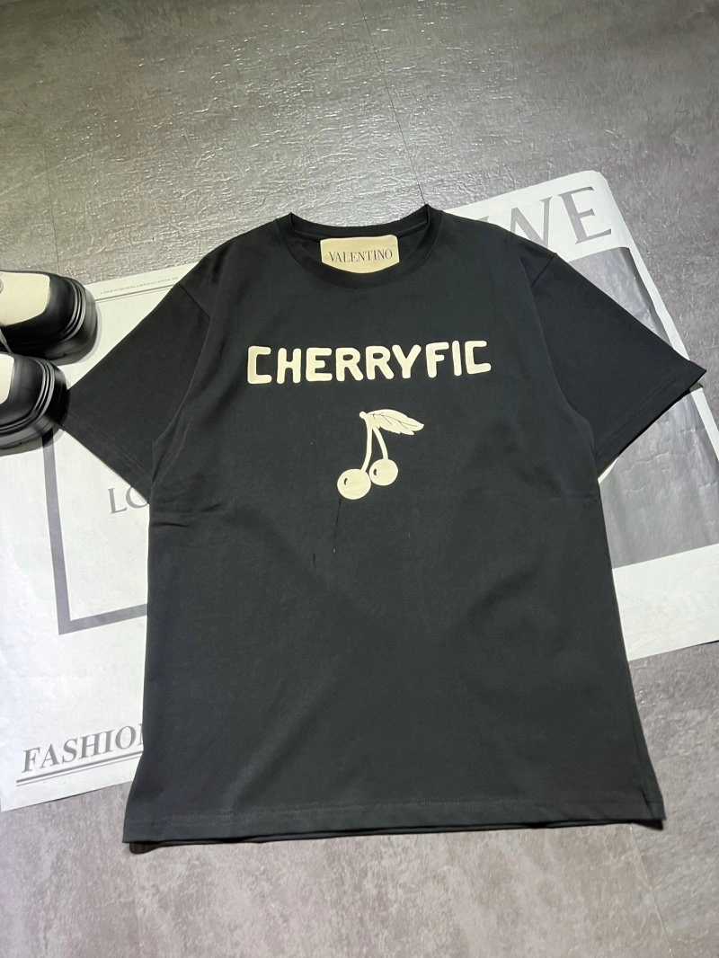 Resilient Valentino T-Shirts 174247