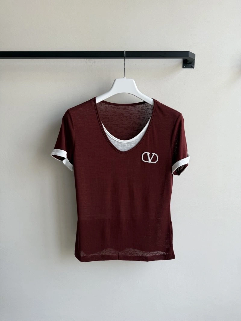 UrbanStyle Valentino T-Shirts 174228