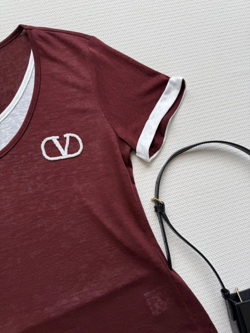 UrbanStyle Valentino T-Shirts 174228