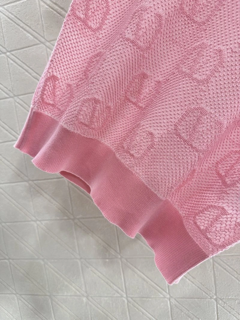 Versatile Valentino T-Shirts 174563