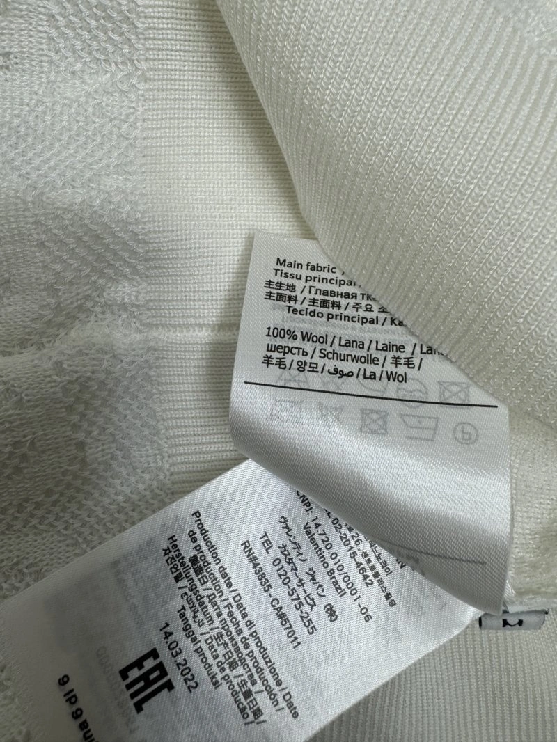 SunProtective Valentino T-Shirts 174544