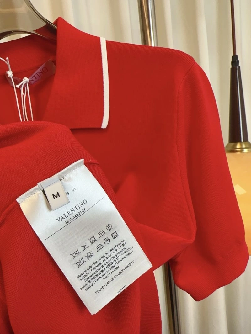 Valentino T-Shirts Lightweight 174539