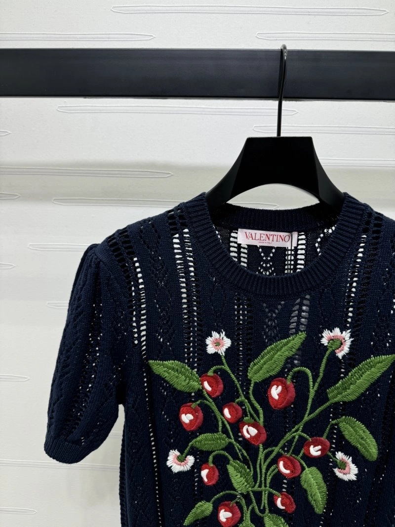 Valentino T-Shirts Stretchable 174554