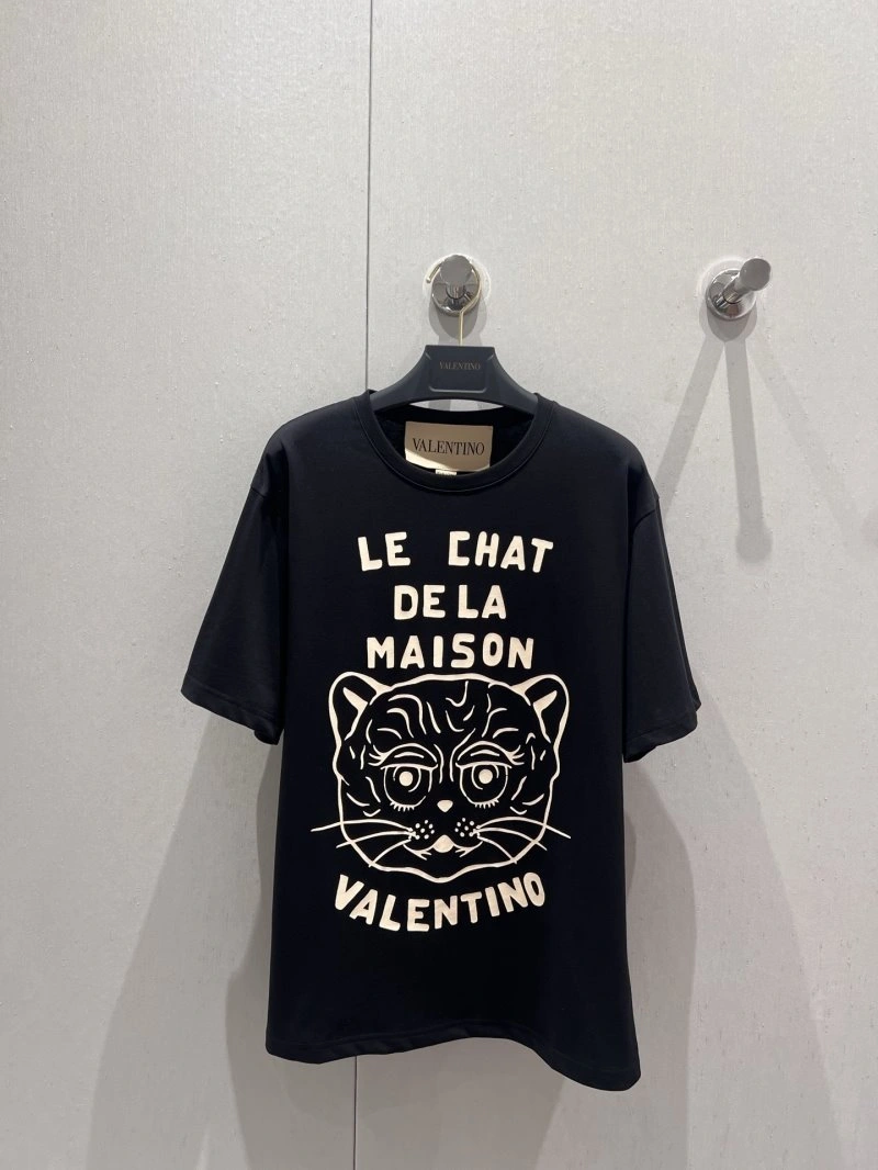 Valentino T-Shirts UrbanChic 174170